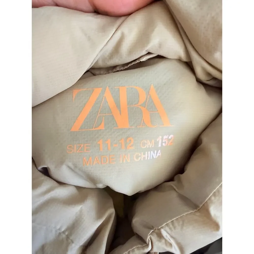 Zara Girls Cream Puffer Vest with Yellow Lining - Size 11/12